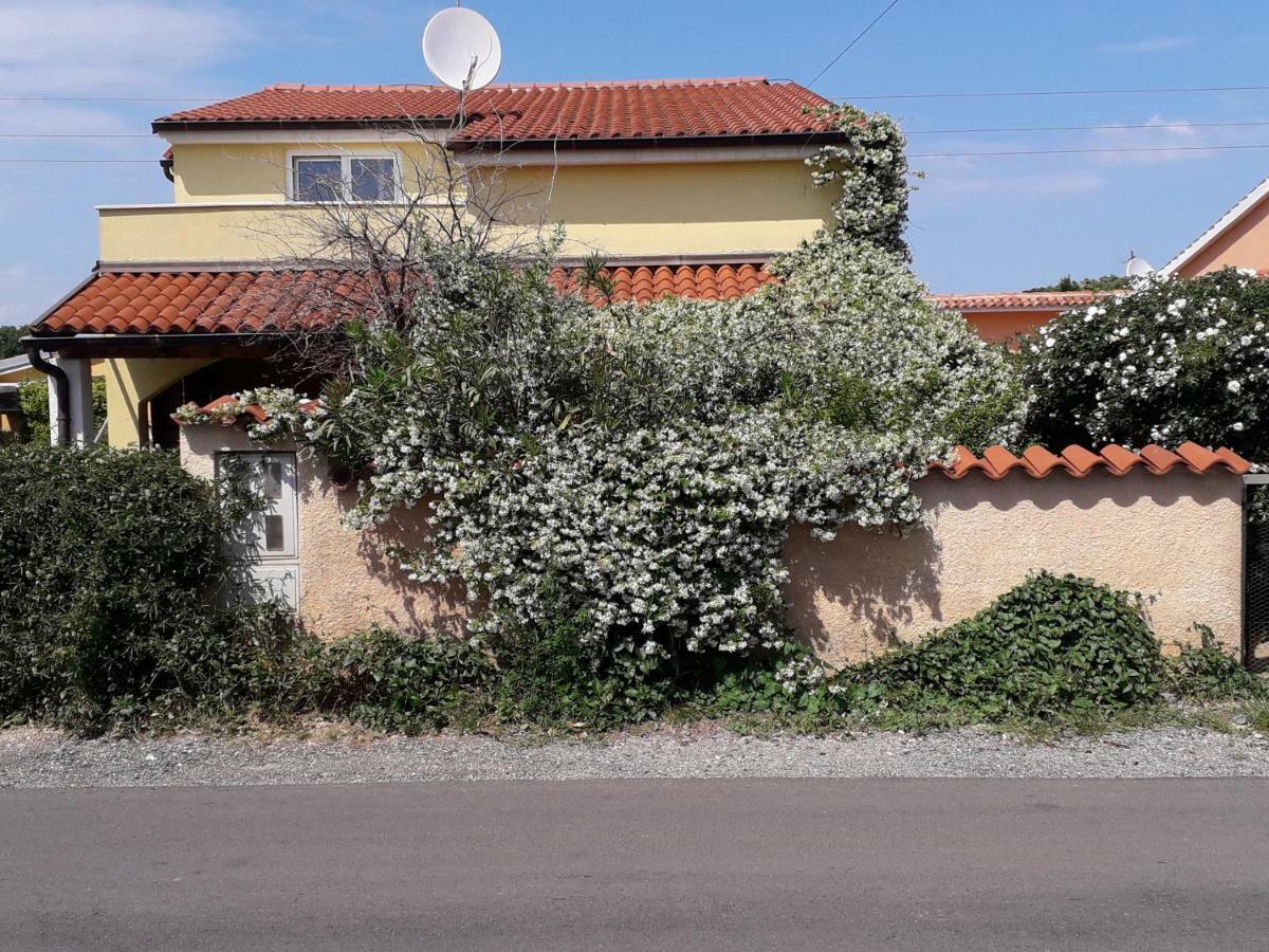 Šišan Apartment Samanta מראה חיצוני תמונה
